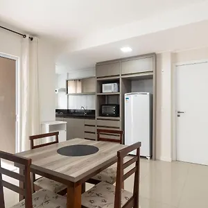 aluguel-de-apartamento-2-quartos-sendo-1-sute-bombinhas-2.santa-catarina-brasil.com/